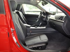 2013款 320i 2.0T 自动 时尚型