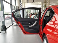 2013款 320i 2.0T 自动 时尚型