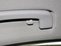 2013款 320i 2.0T 自动 时尚型