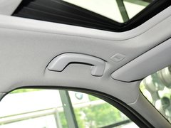 2013款 320i 2.0T 自动 时尚型