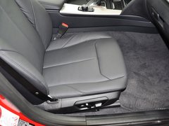 2013款 320i 2.0T 自动 时尚型