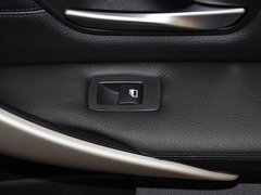 2013款 320i 2.0T 自动 时尚型