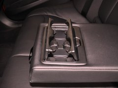 2013款 320i 2.0T 自动 时尚型