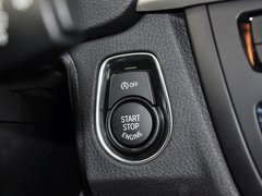 2013款 320i 2.0T 自动 时尚型