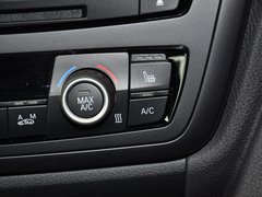 2013款 320i 2.0T 自动 时尚型