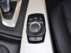 2013款 320i 2.0T 自动 时尚型