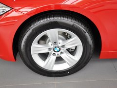 宝马3系 2013款 320i 2.0T 自动 时尚型
