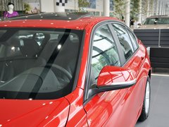 2013款 320i 2.0T 自动 时尚型