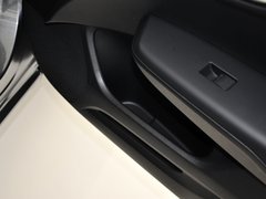 2013款 1.8L 自动 十周年纪念导航版