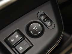 2013款 1.8L 自动 十周年纪念导航版