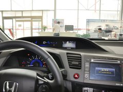 2013款 1.8L 自动 十周年纪念导航版