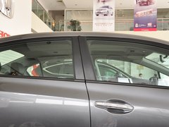 2013款 1.8L 自动 十周年纪念导航版
