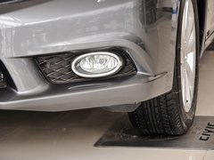2013款 1.8L 自动 十周年纪念导航版