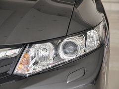 2013款 1.8L 自动 十周年纪念导航版