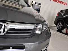 2013款 1.8L 自动 十周年纪念导航版
