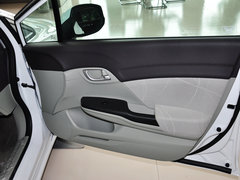 2013款 1.8L 自动 十周年纪念舒适版