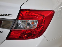 2013款 1.8L 自动 十周年纪念舒适版