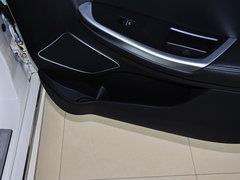 2013款 550S 1.8L 自动 启臻版