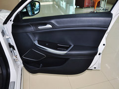 2013款 550S 1.8L 自动 启臻版