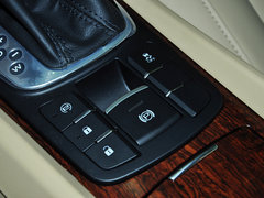 2013款 550S 1.8L 自动 启臻版