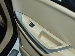 2013款 550S 1.8L 自动 启臻版
