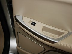 2013款 550S 1.8L 手动 启逸版