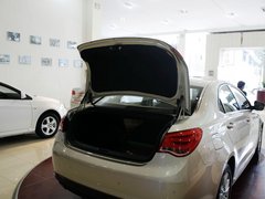 2013款 550S 1.8L 手动 启逸版