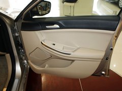 2013款 550S 1.8L 手动 启逸版