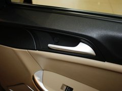 2013款 550S 1.8L 手动 启逸版