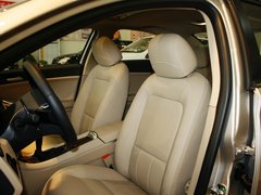 2013款 550S 1.8L 手动 启逸版
