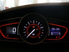 2013款 550S 1.8L 手動 啟逸版