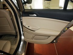 2013款 550S 1.8L 手动 启逸版