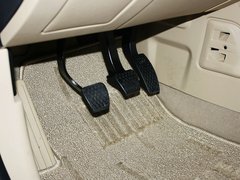 2013款 550S 1.8L 手动 启逸版
