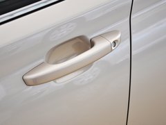 2013款 550S 1.8L 手动 启逸版