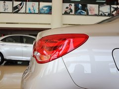 2013款 550S 1.8L 手动 启逸版