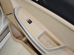 2013款 550S 1.8L 手动 启逸版