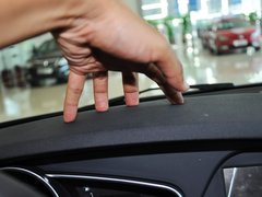 荣威550 2013款 550S 1.8L 手动 启逸版