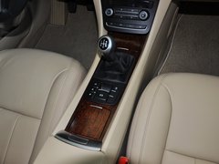 2013款 550S 1.8L 手动 启逸版