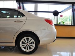 2013款 550S 1.8L 手动 启逸版