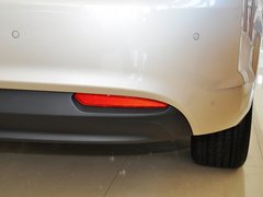 2013款 550S 1.8L 手动 启逸版