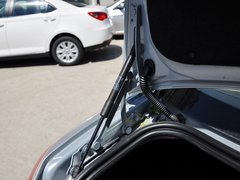 2013款 550D 1.8T 自動(dòng) 品臻版