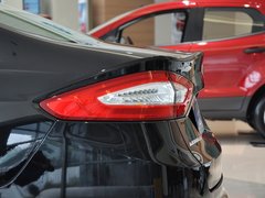 蒙迪欧 2013款 2.0T AT GTDi200时尚型