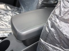 2013款 2.0L 手动 精英型5座