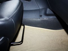 2013款 2.0L 手动 精英型5座