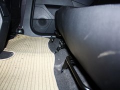 2013款 2.0L 手动 精英型5座