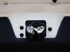 2013款 2.0L 手动 尊贵型5座