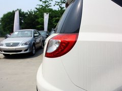 2013款 2.0L 手动 尊贵型5座