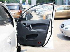 2013款 2.0L 手动 尊贵型5座