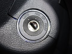 2013款 2.0L 手动 尊贵型5座