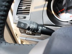 2013款 2.0L 手动 尊贵型5座